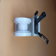 杆的动弹时发生的剪切摩擦感化使塑料颗粒逐渐