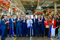 <b>可兼容汽油、乙比例夹杂燃料</b>